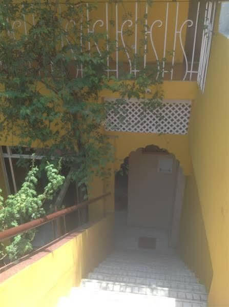 Backpacker Stephels Hostel Jaipur Ngoại thất bức ảnh